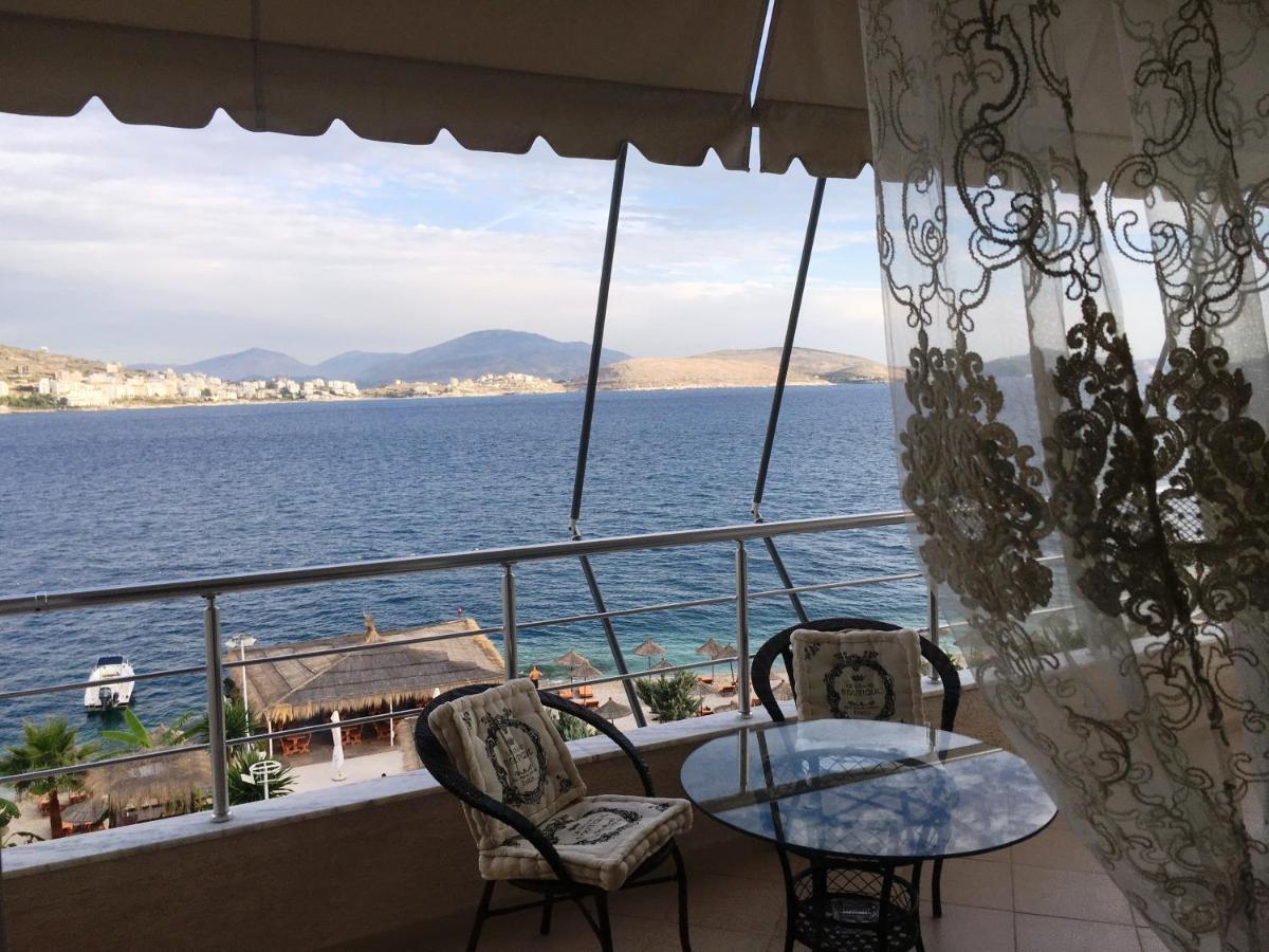 סרנדה Royal Queen And King Luxury Apartment מראה חיצוני תמונה