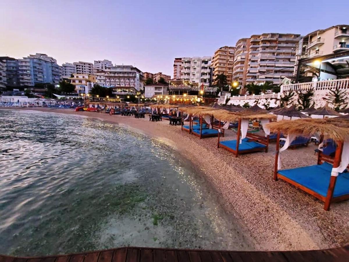 סרנדה Royal Queen And King Luxury Apartment מראה חיצוני תמונה