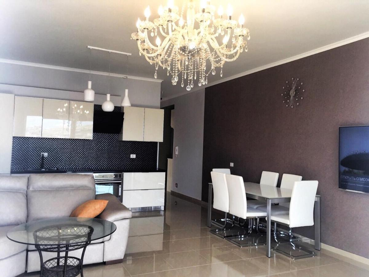 סרנדה Royal Queen And King Luxury Apartment מראה חיצוני תמונה